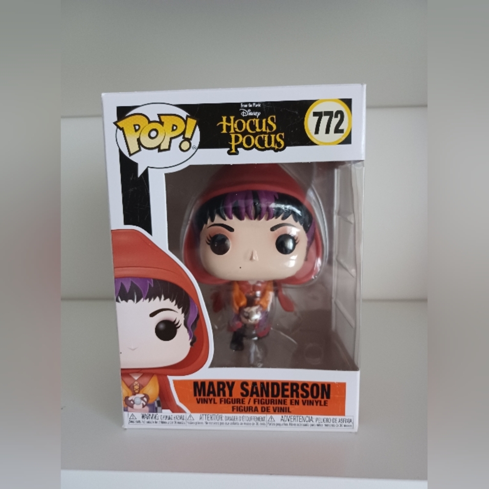 Disney Mary Sanderson Flying From‎ Hocus Pocus 772 Vinyl Figure Funko Pop Toy